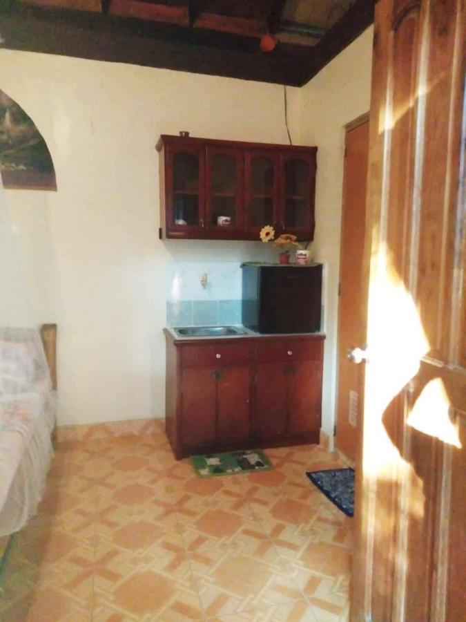 Prince Ludwig Beach Resort San Antonio  Extérieur photo