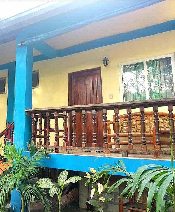 Prince Ludwig Beach Resort San Antonio  Extérieur photo