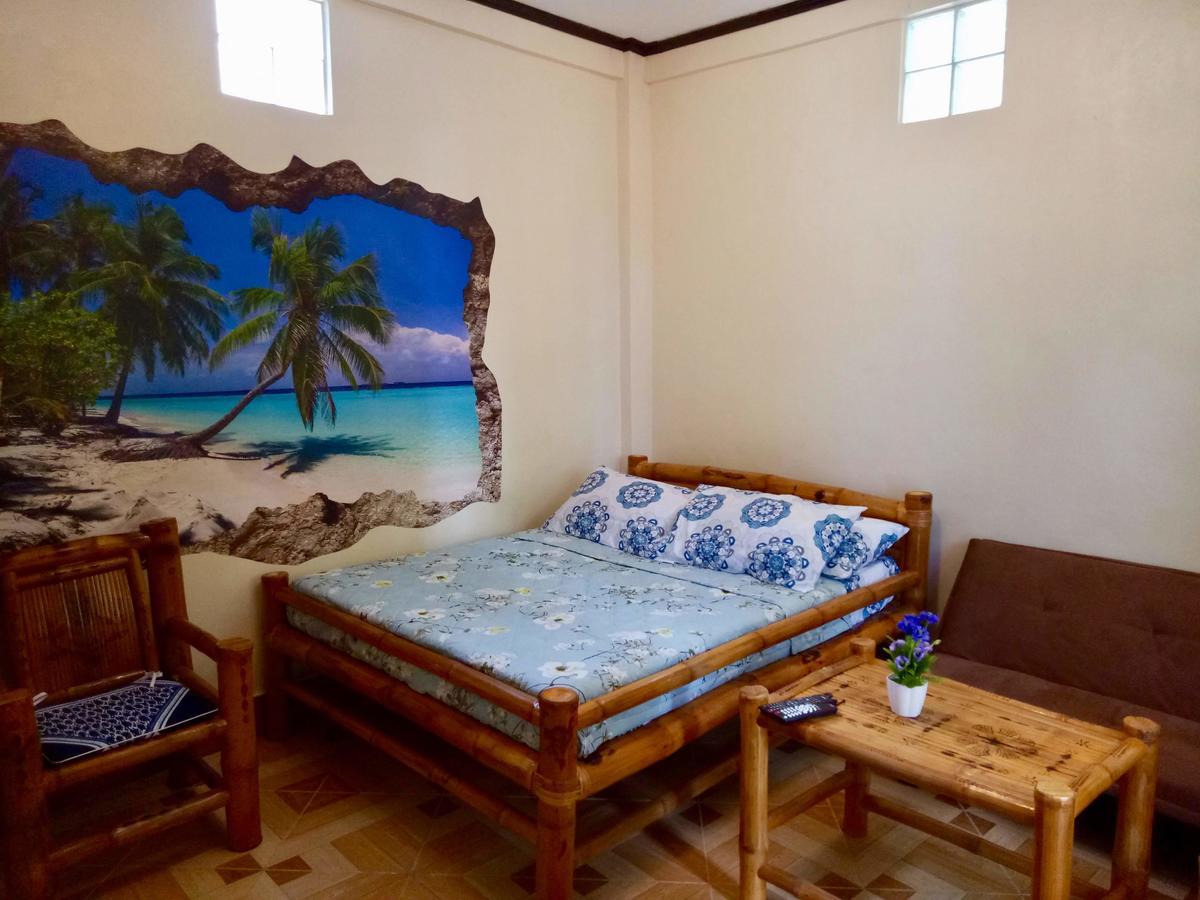 Prince Ludwig Beach Resort San Antonio  Extérieur photo