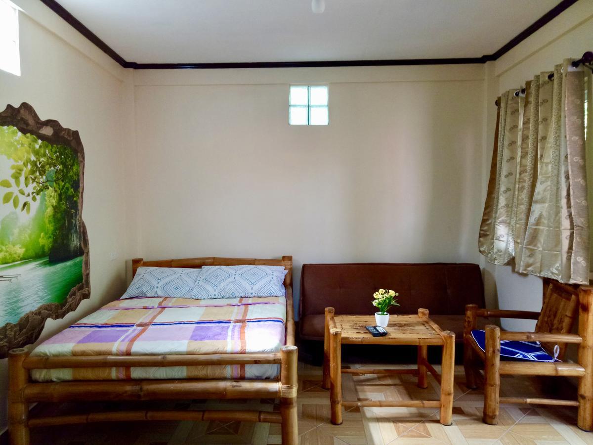 Prince Ludwig Beach Resort San Antonio  Extérieur photo